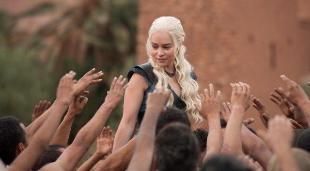 Mhysa-3x10-game-of-thrones-34680356-1920-1057